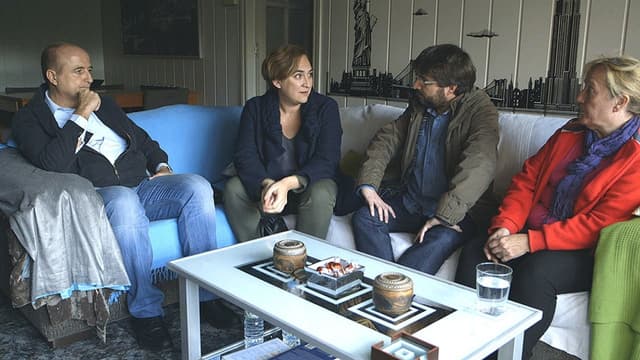 José Manuel Soria, Miguel Sebastián y Ada Colau abordan el problema de la pobreza energética